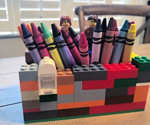 Build a crayon caddy with your Lego!