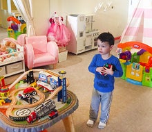 Photo of Liddle Bites play space in Long Beach by Lisa Fogarty for Mommy Poppins